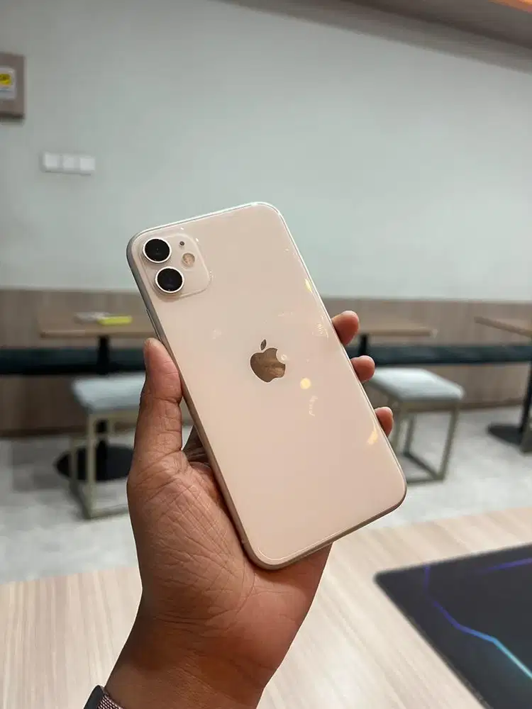 iphone 11 64 white