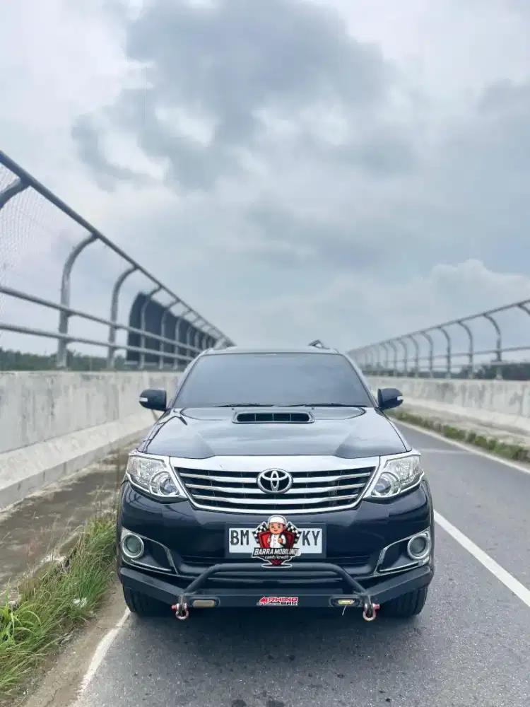 FORTUNER G SUPER TH. 2012 MANUAL