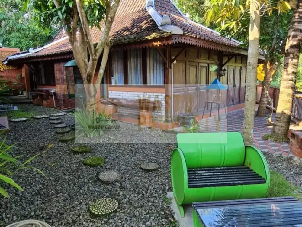 ETNIK JOGLO CANTIK, STRATEGIS DI MOYUDAN SLEMAN