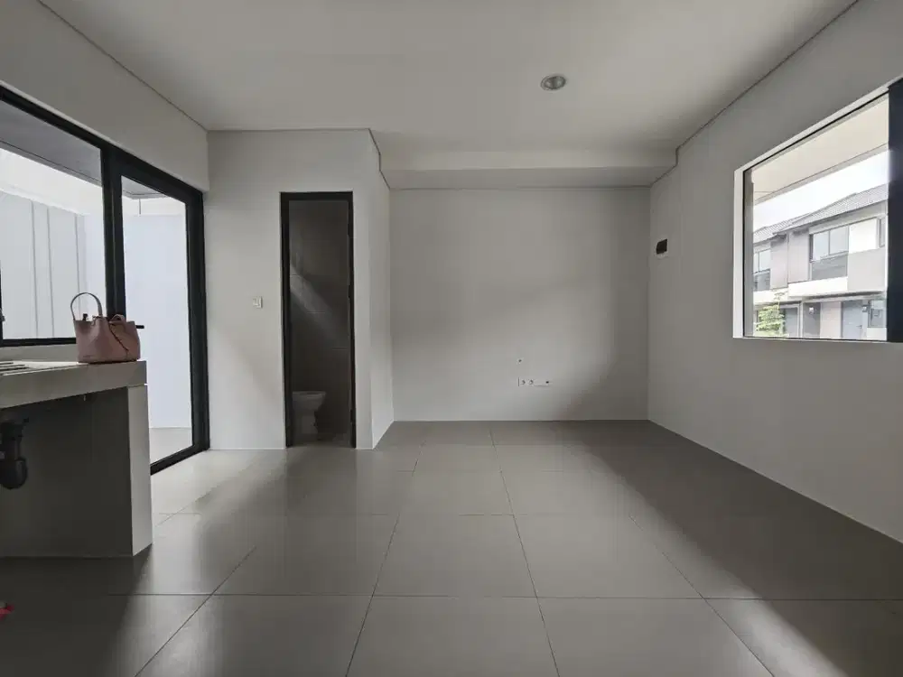 disewakan rumah park serpong tangerang 3kamar tidur brand new siap huni , uk:5x10,5m2