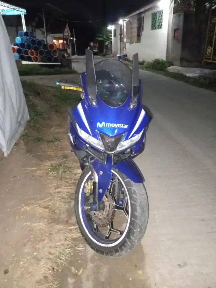 Yamaha R15 tahun2014