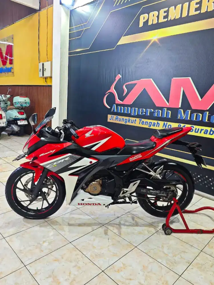 Honda All new CBR150R facelift TH 2016 red racing sport