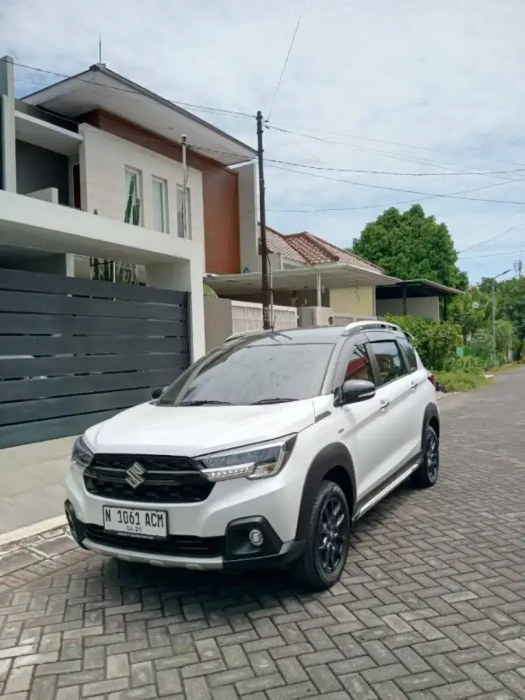 SUZUKI XL7 HYBRID 2024 AUTOMATIC LIKE NEW!!