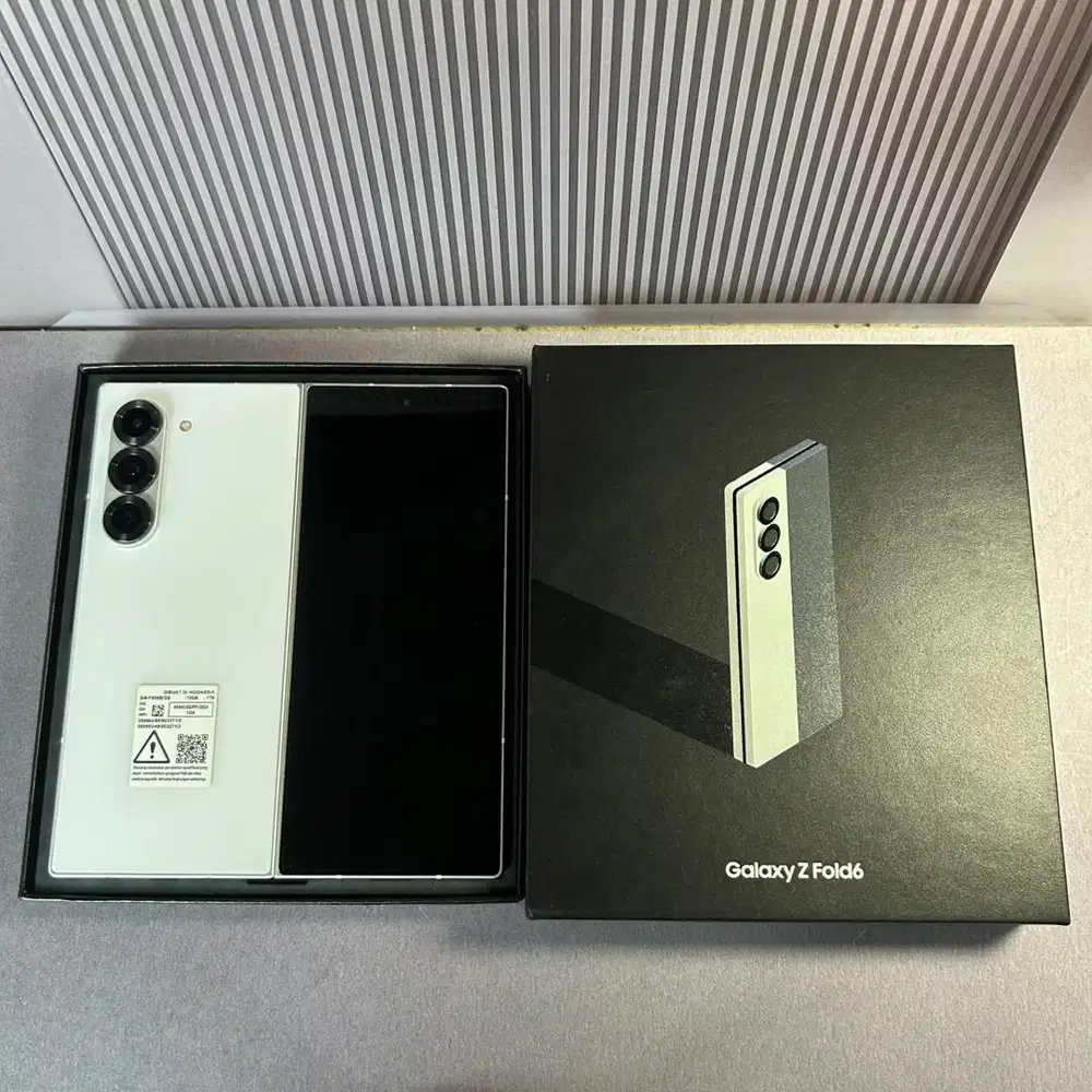 Samsung Z Fold 6 12/1TB Resmi Indonesia