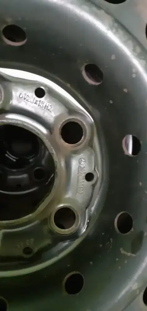 Velg kaleng R15 ori part number ex Mercedes Benz W202