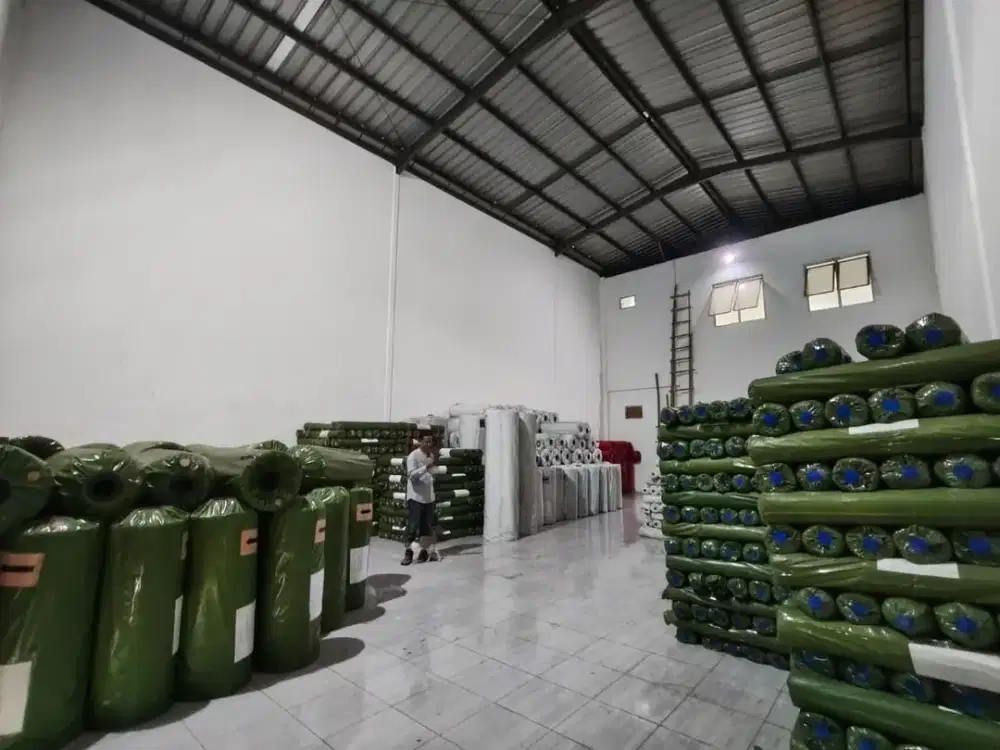 DISEWA Ruko 2 Lantai + Gudang di Niaga Terpadu Daan Mogot