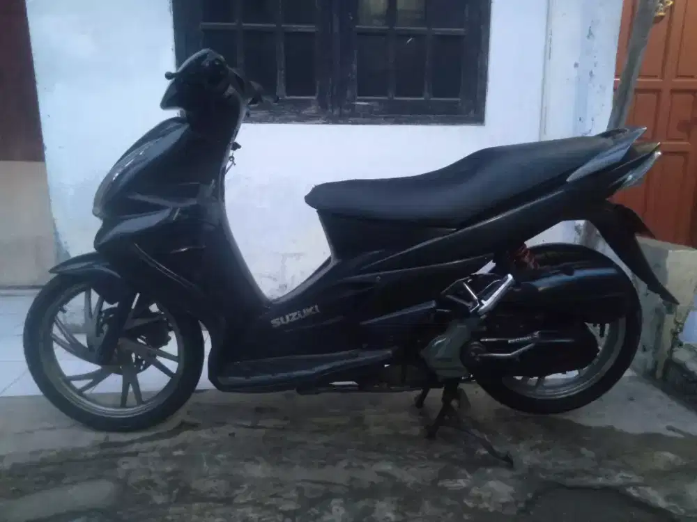 Suzuki skywave 125 
Ss lengkap + faktur