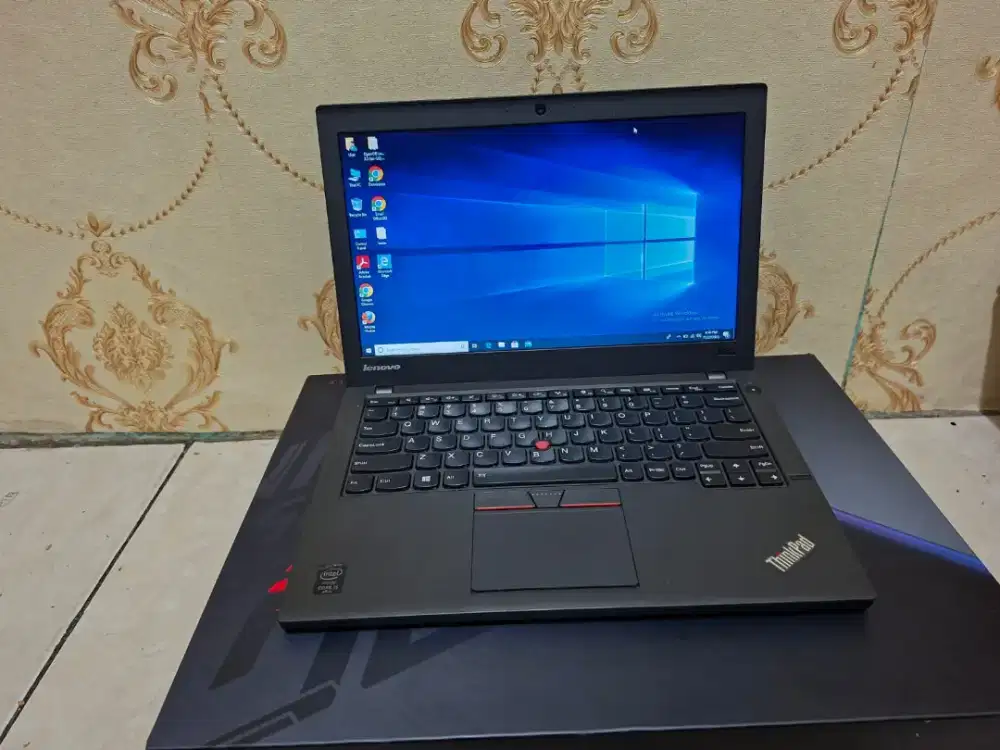 LAPTOP LENOVO THINKPAD X250 -INTEL CORE I5-5300U -4GB -SSD 16GB-500GB