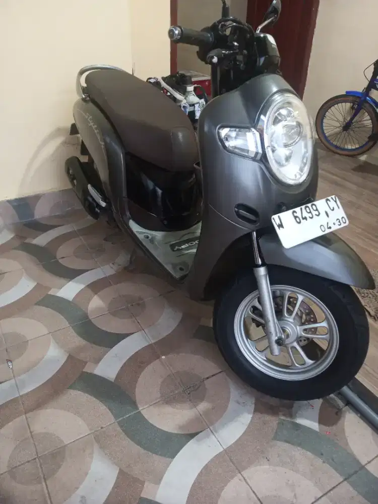 Scoopy 2020 plat baru