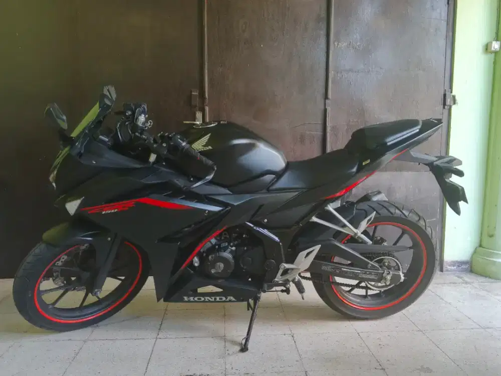 DIJUAL CBR 150R 2020