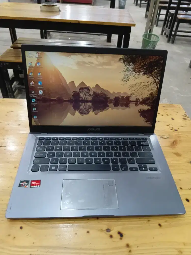 Laptop ASUS VIVOBOOK X415D