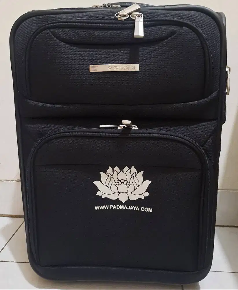 Koper Samsonite Hitam 20 inch