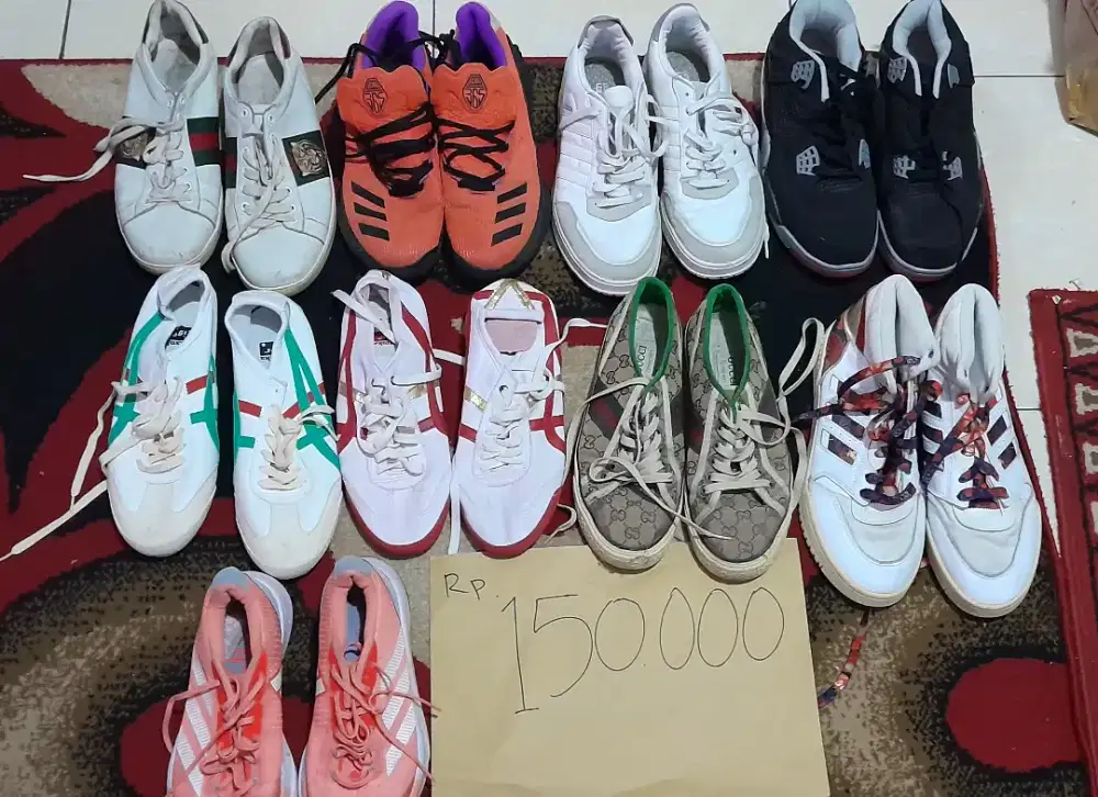 Sepatu berbagai macam merk
