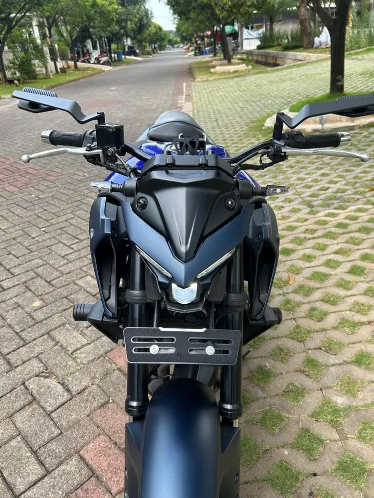 MT 25 warna BIRU 2022