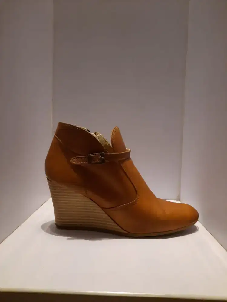 Sepatu Boot Cewek Everbest  Size 38 Preloved