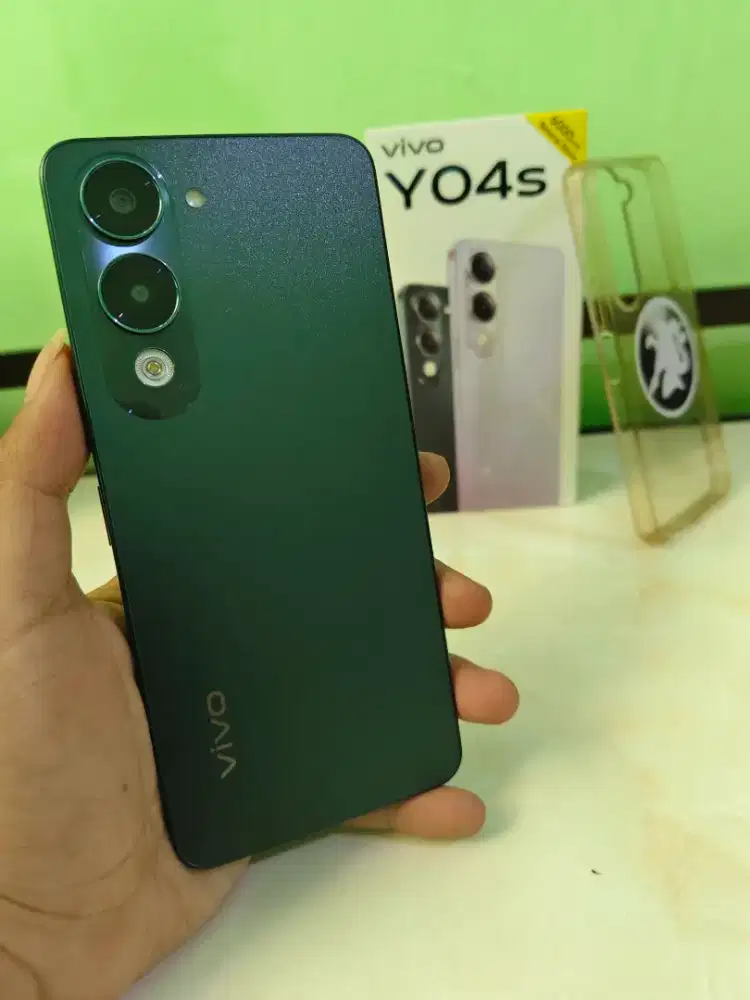 Hp VIVO Y04s RAM 4+4/64 GB Like New