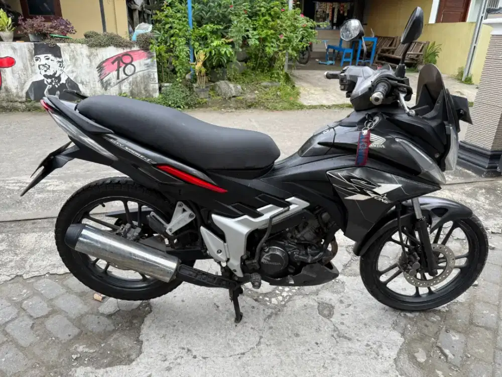 Honda  CS1 THN 2008 plat AB Wonosari