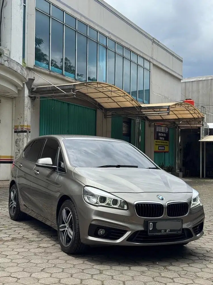 BMW 218i  2015 AT active tourer