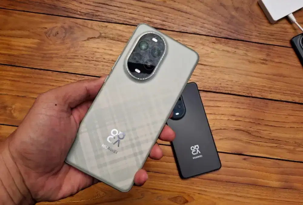 HUAWEI NOVA 13PRO RAM 12GB ROM 512GB