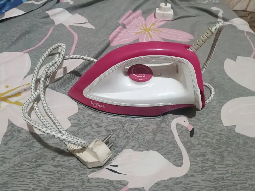 Lowongan laundry menyetrika