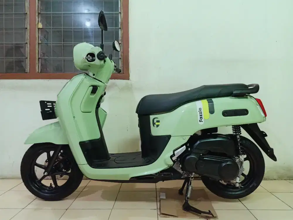 Yamaha FAZZIO 125 HYBRID CONNECTED KEYLESS 2025 BL 9(LIKE NEW /LOW KM