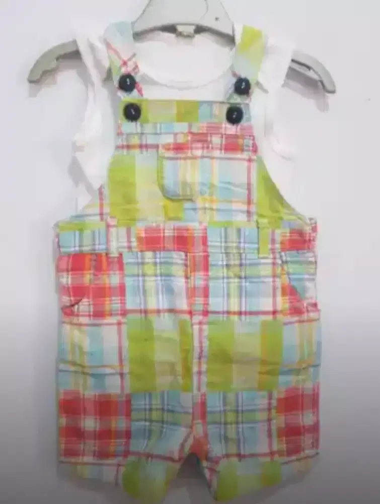 1 set mothercare uk 1-6Bulan