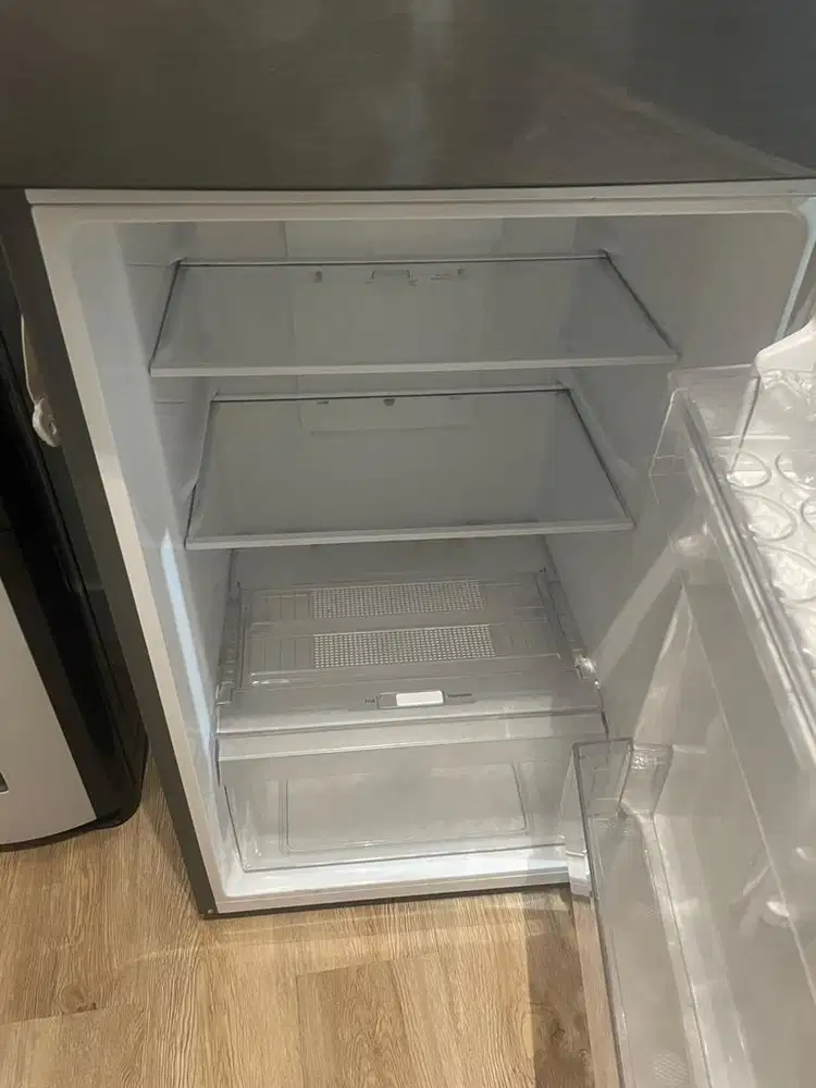 DIJUAL KULKAS LG (SECOND) HEMAT ENERGI MULUS