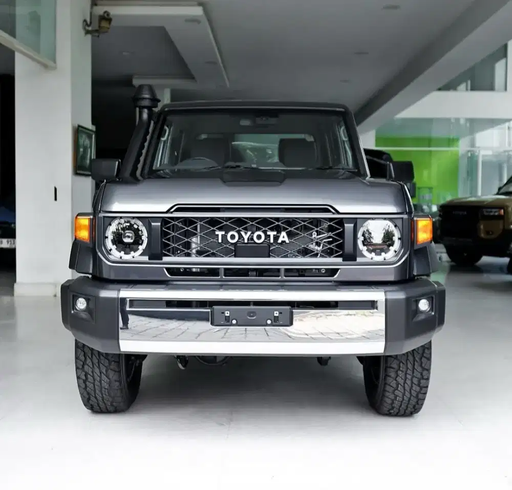 Toyota Land Cruiser 70 GXL Double Cabin 2.8L Diesel 2025