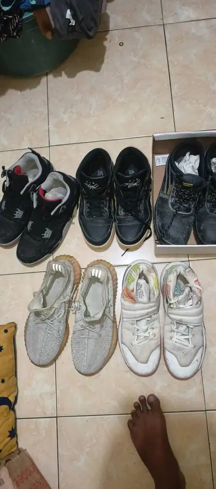 Sepatu nike, adidas bekas