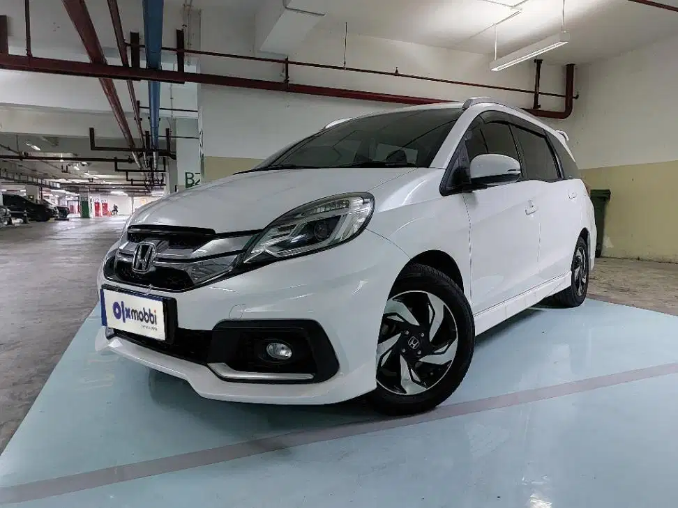TDP 7,JT Honda Mobilio 1.5 RS Bensin-MT Putih 2016