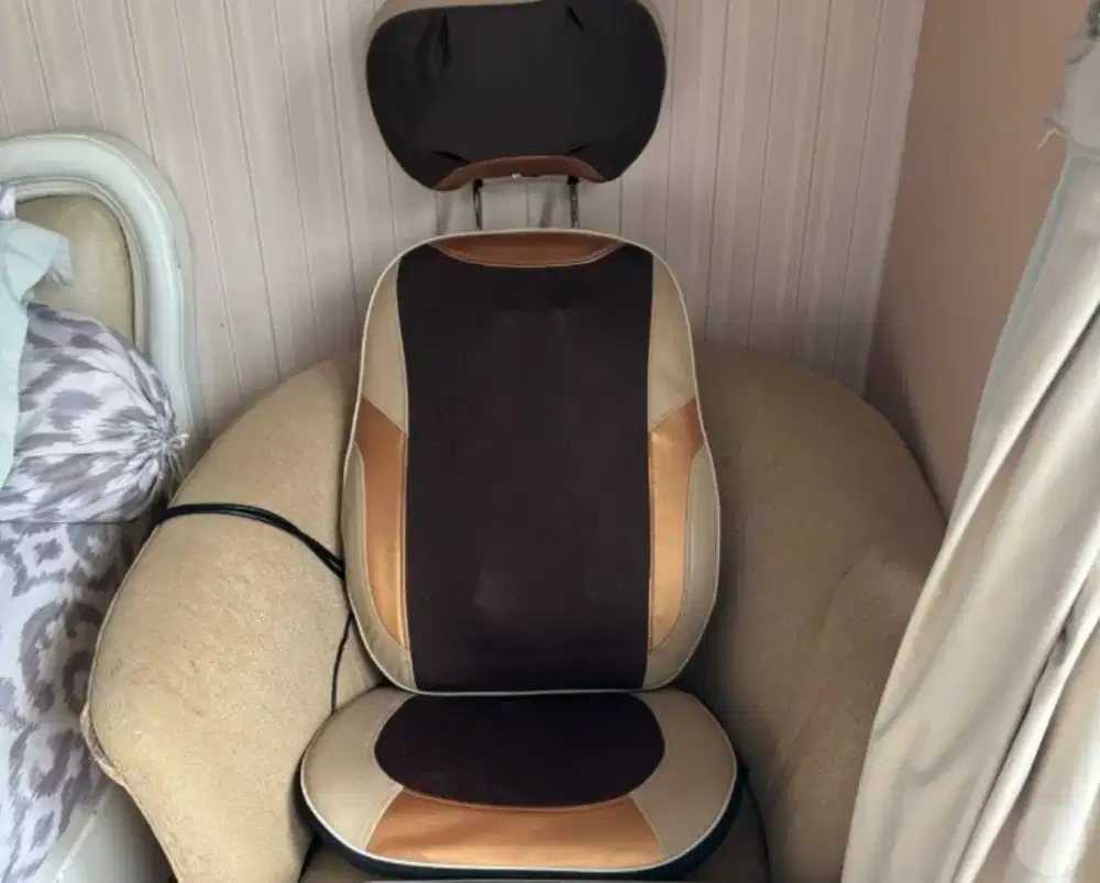 Kursi pijat infrared