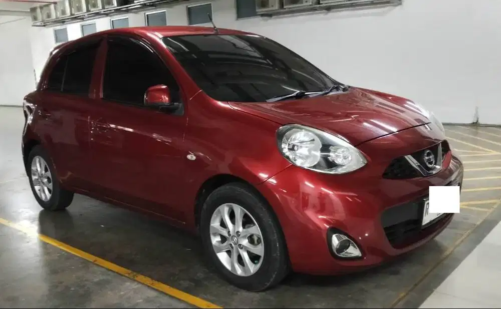 Nissan March Matic / AT