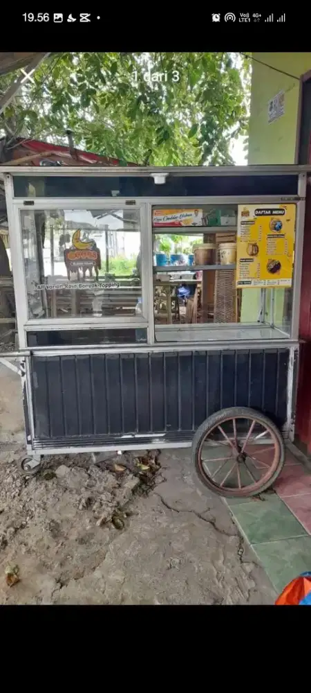 Gerobak usaha layak pakai