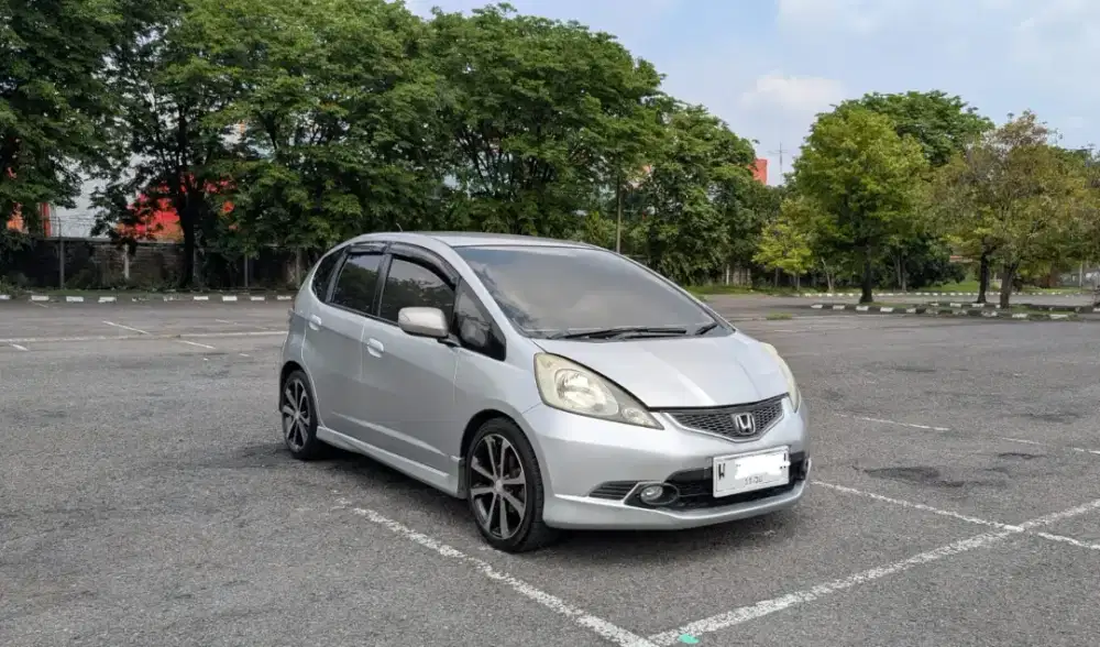 Honda Jazz RS GE8 A/T Tahun 2010