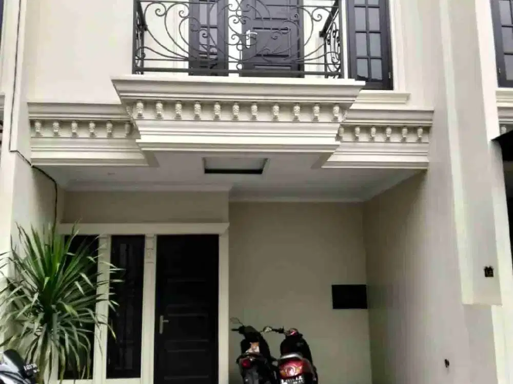 rumah 2 lantai dekat toll Andara siap huni hrga murah