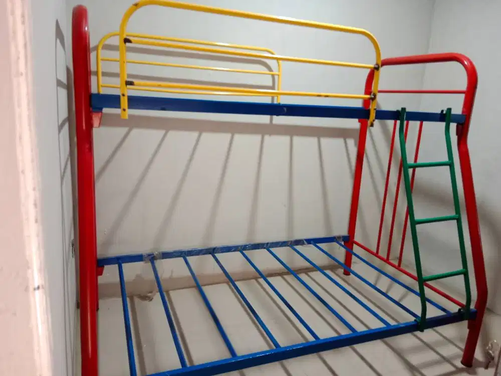 DI JUAL TEMPAT TIDUR TINGKAT BESI MURAH