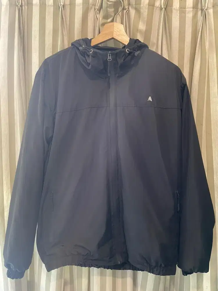 Jaket briker parasit