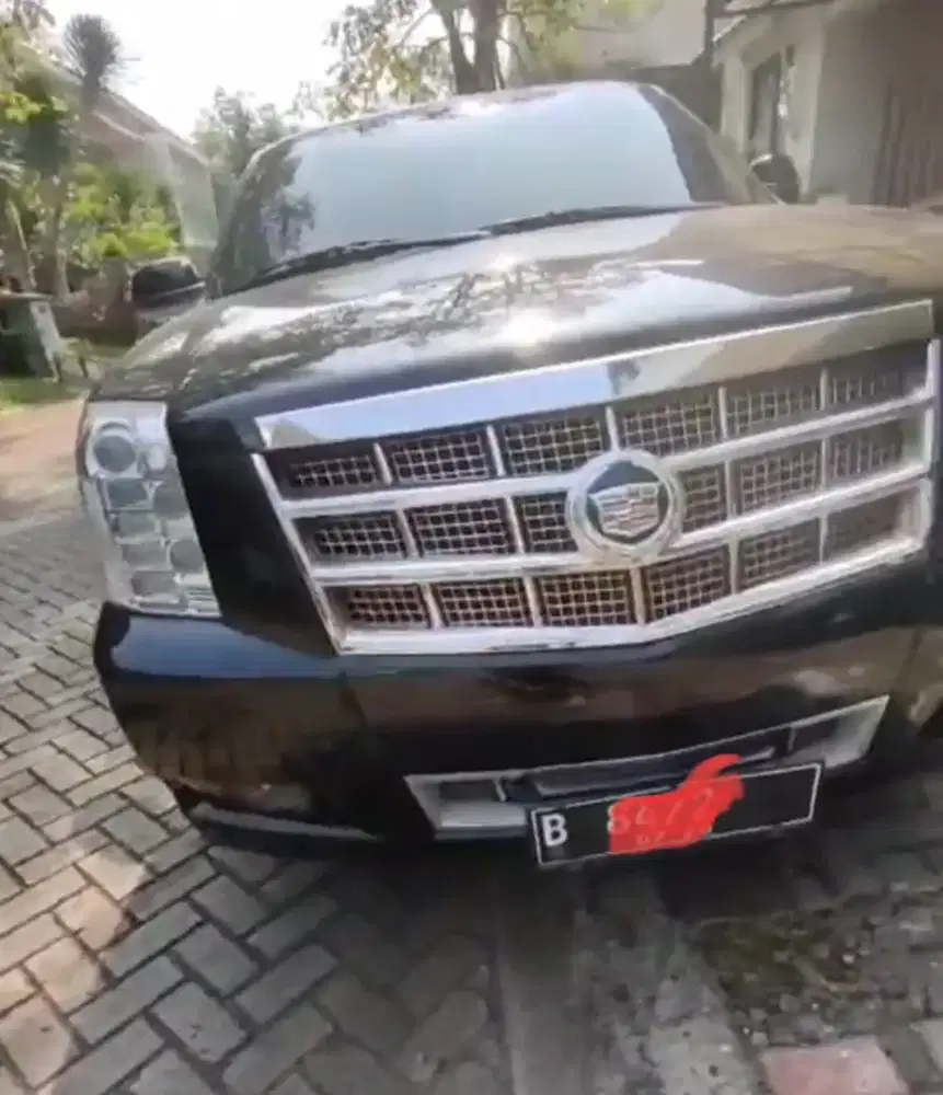 Di Jual Cadillac Escalade AT