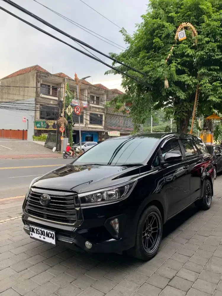 INNOVA REBORN MATIC DISEL 2023 LOW KM 20 RB SEPERTI BARU