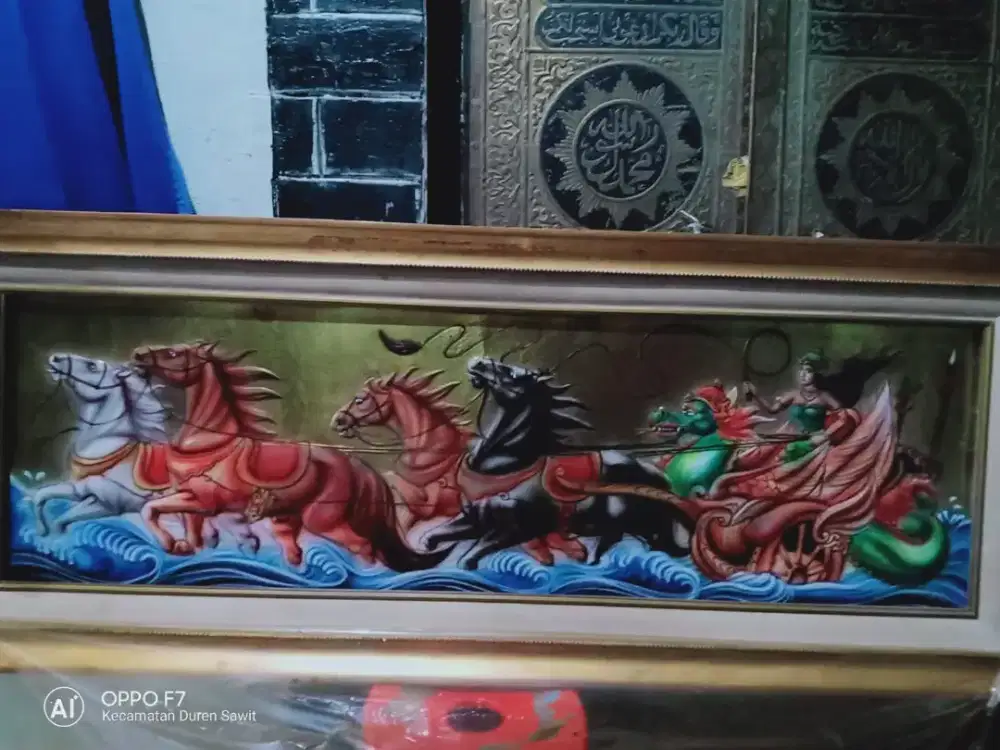 Pajangan Relief Kuningan Kereta Kencana