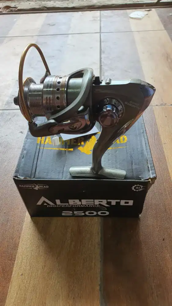 Dijual reel pancing hammer head alberto 2500