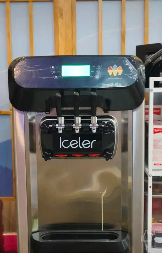 Mesin soft ice cream Iceler