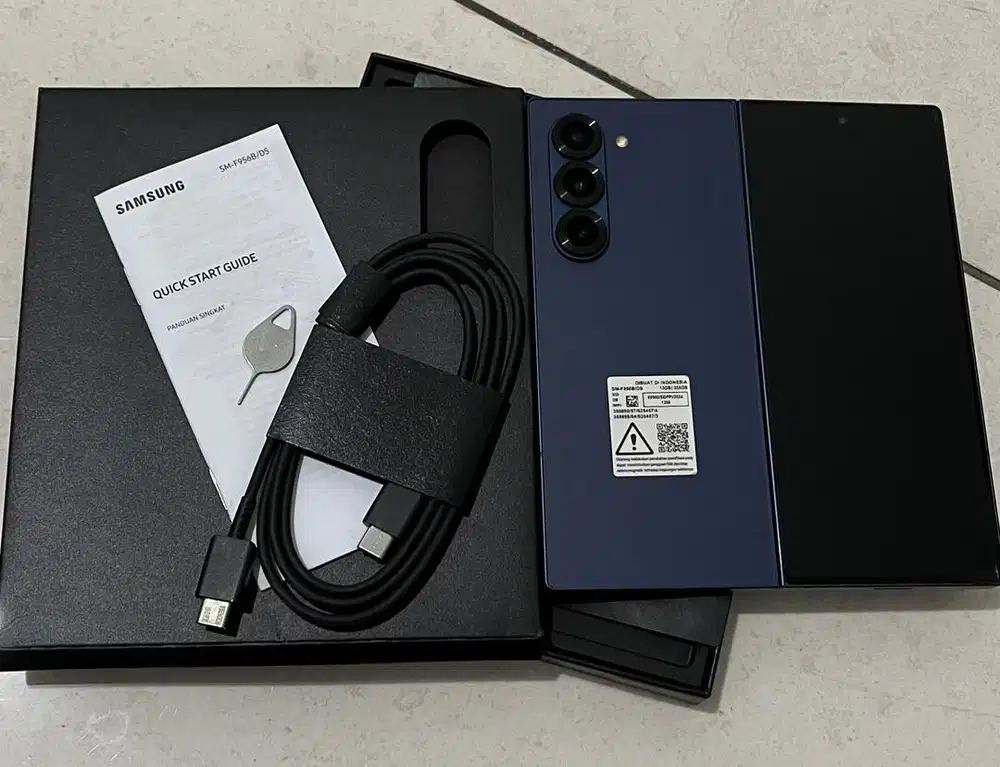 Samsung Galaxy Z Fold 6 12 / 256 Navy