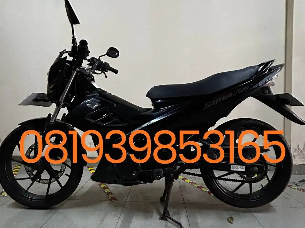 DIJUAL SUZUKI SATRIA FU 150 TAHUN 2014 HITAM TERAWAT!!!