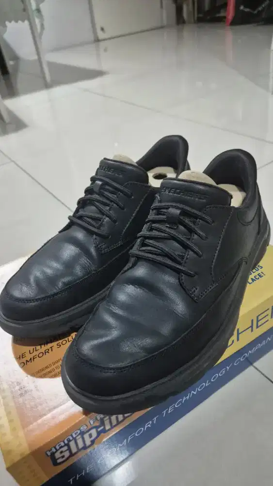 Skechers leather Original Size 10