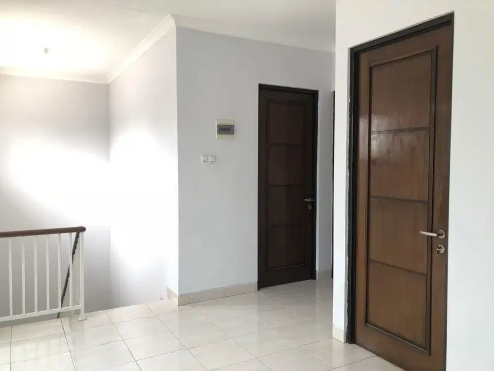 Dijual Dijual Cepat Rumah Aralia di Cluster Aralia Harapan Indah