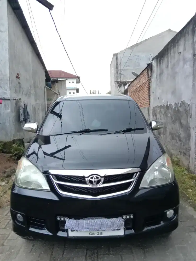Toyota Avanza 2011 Bensin