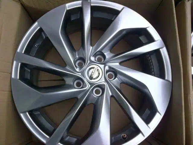 Velg Nissan XTRAIL R.18 ori