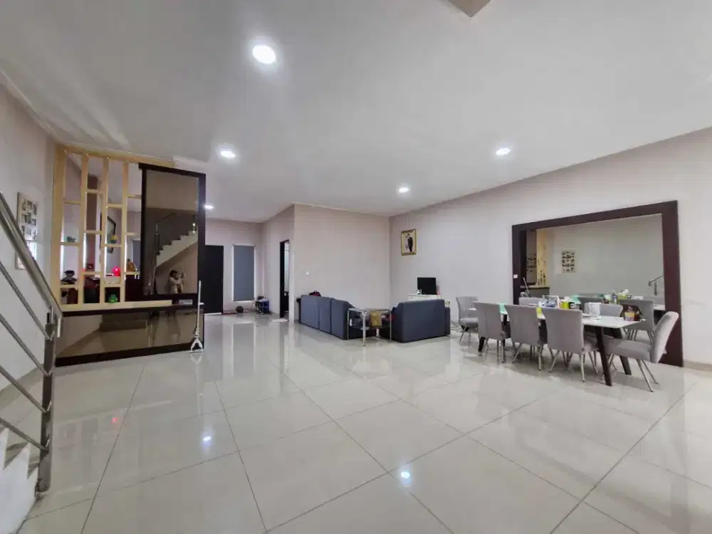 Dijual Rumah Semi Furnish di Citra Garden Jakarta Barat