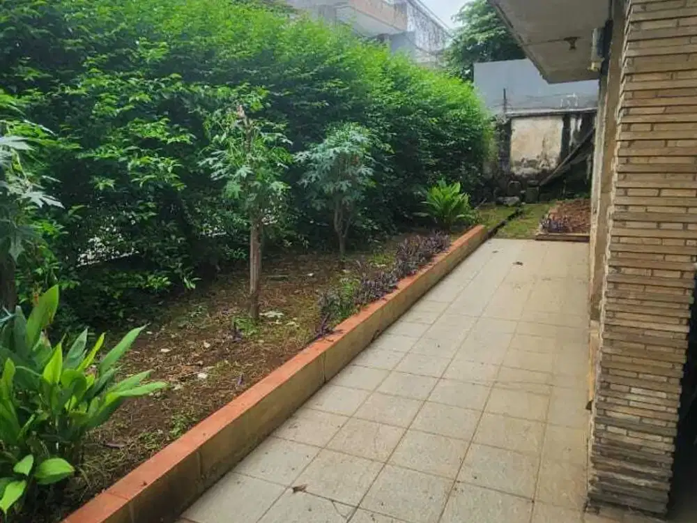 Dijual Ruko dan Rumah Tinggal Strategis di Cawang Jakarta Timur